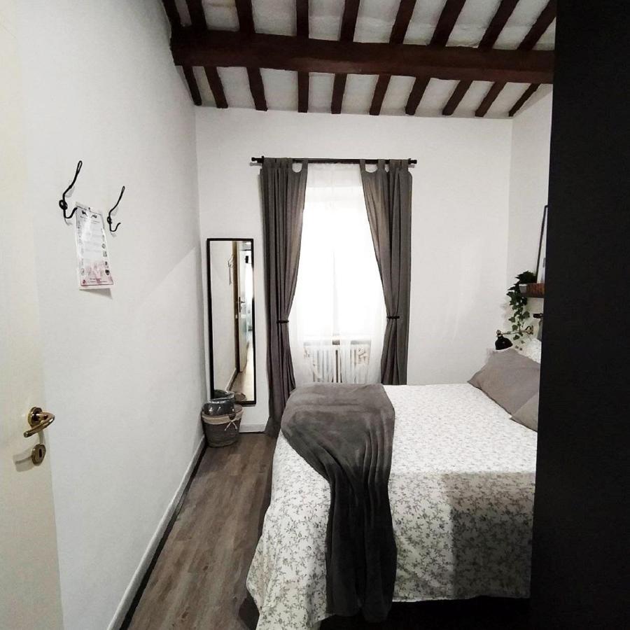Casa In Centro Storico Vista Gran Sasso Apartment Atri Luaran gambar