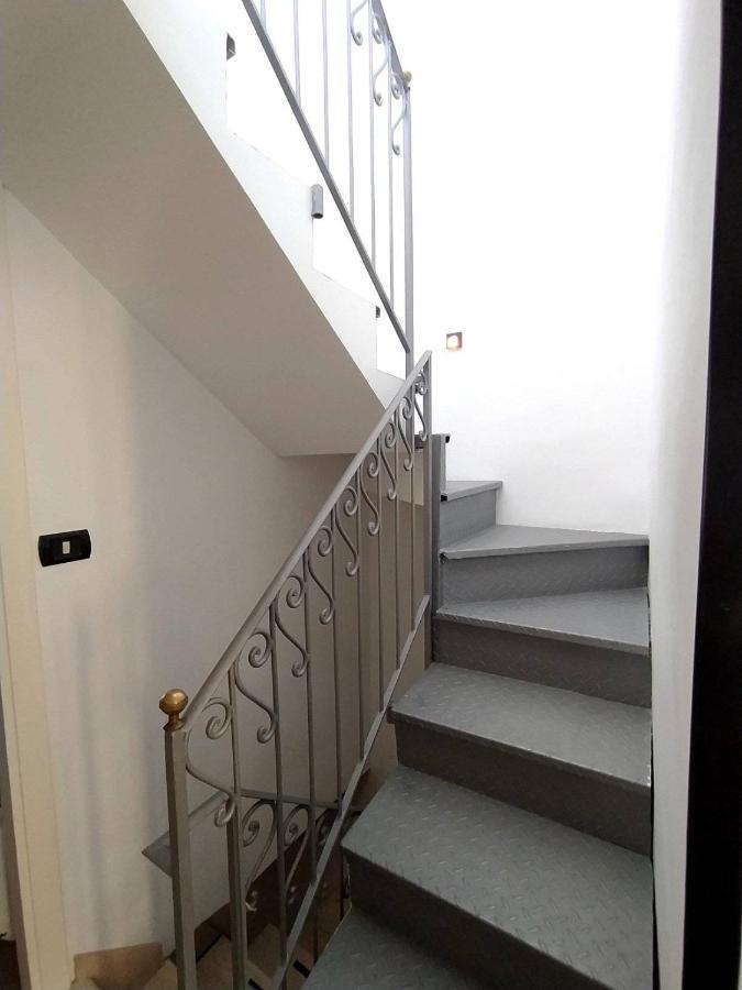 Casa In Centro Storico Vista Gran Sasso Apartment Atri Luaran gambar